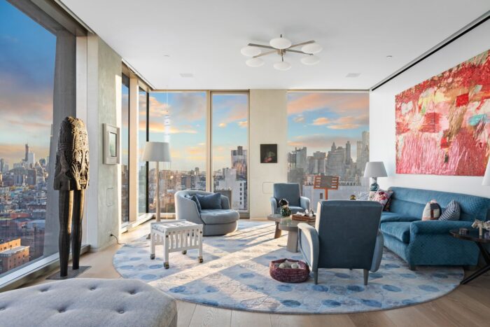 Gorgeous Manhattan Homes with views and decor